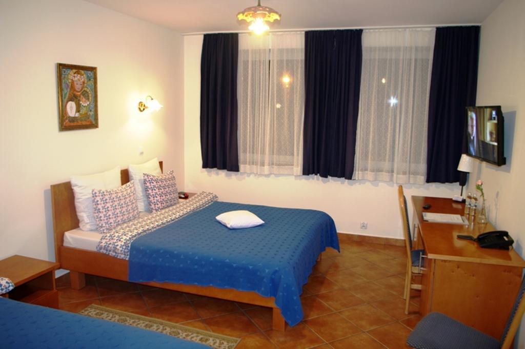 Lorenzo 3* Krakau